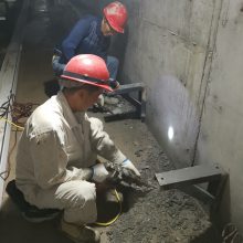 宜春市水电站地下室交接缝高压注浆堵漏