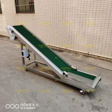 供应大小型注塑机生产PVC皮带流水线 机械手主线输送带、支线输送机 pu爬坡机