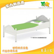 供应幼儿园午睡小床 幼儿园标准小床尺寸批发 实木幼儿园床定制