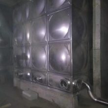 不銹鋼消防水箱10立方 赤壁地區(qū)農(nóng)村家用生活用水