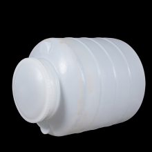 白色储罐PE塑料水箱商品批发塑胶储罐