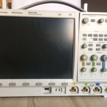 ʾ Agilent MSO7104A