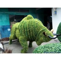 仿真的生肖牛雕塑造型 绿雕牛 成都的厂家制作 十二生肖
