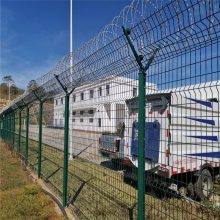飞机场绿色Y型柱护栏 Y型柱焊接围栏网 飞机场围界 多种颜色可选