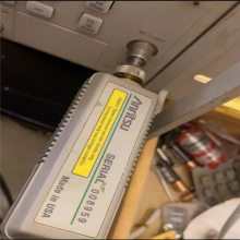 ˹̹��SR830��������Ŵ������ֳ���+����