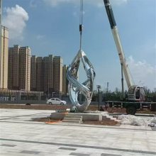 ֳ󾰹۵ ͹㳡԰ִ⾵װΰڼ