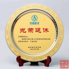 文员退休送什么礼品，好看漂亮的退休纪念品摆件设计定制