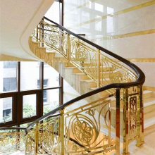 现在流行的镀金铜雕花楼梯栏杆 你会喜欢吗
