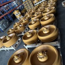 挖掘机底盘件分类