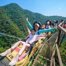 管轨式滑道 玻璃水滑道漂流 滑道 景区配套设施 丛林滑道旅游设备