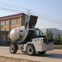 山鼎移动式自动上料混凝土搅拌车 农村铺路小型混凝土搅拌车