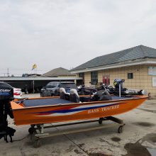 江苏厂家供应2021新款铝合金路亚艇小快艇钓鱼船