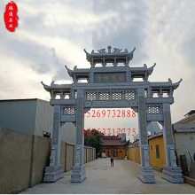 ¥