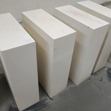 专业设计生产电熔锆刚玉砖马蹄焰玻璃窑炉质量好