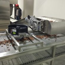 草果烘干机 空气能热泵草果仁烘干房 大型草果子干燥设备