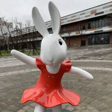 玻璃钢兔子长耳朵可爱小女孩卡通雕塑吉祥物商场美陈装饰摆件