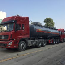 特运牌钢衬塑罐车 次氯酸钠钢衬塑罐车价格