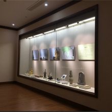 博物馆样品展览柜制作 中锐文博展示柜定制厂家