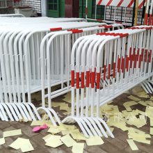 批发交通安全设施铁马护栏 移动护栏围栏 防护铁马隔离栏 河南新力