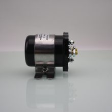 JOSEF约瑟 直流接触器NR500A 线圈电压24V 整定范围宽，触点容量大
