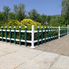 广州市荔湾区马路人车分流围栏栅栏锌钢草坪护栏U型