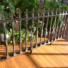 别墅庭院围栏设计图别墅围栏大门六档铝合金护栏