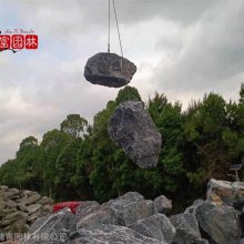 六盘水黑山石基地，贵州假山石，打造庭院水槽草坪石