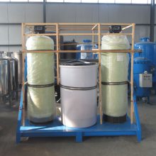 邵阳双罐玻璃钢软化水设备 全自动软水器 钠离子交换器