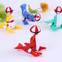 創(chuàng)意發(fā)條動(dòng)物玩具1-3歲益智上鏈海豚兒童玩具批發(fā)地?cái)傌浽戳x烏