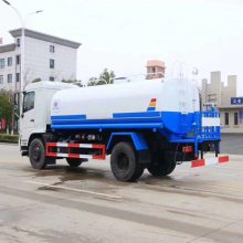 德宏哪里有卖洒水车的 园林绿化车 洒水车工作视频
