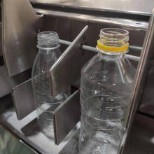 专业生产瓶子理瓶机药瓶理瓶机支持多种瓶型，运行稳定卡瓶率低