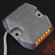 �׻ƹ���Դ������24V���������յ���͹��·�귴��������