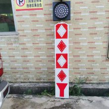 成都太阳能路口警示柱 交通安全标识报价单