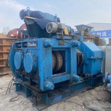 二手干粉高压压球机 二手对辊挤压成型设备 二手冶金矿粉压球机