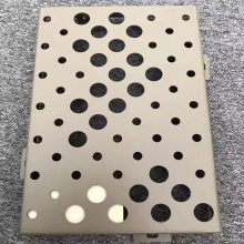 冲孔铝单板 穿孔铝板图片 打孔铝单板厂家