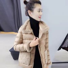 郑州青年服装市场地摊女装批发周口羽绒服外套广州加绒牛仔裤拿货20元服装
