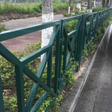 道路交通防护栏厂家 深圳公路人行道围栏 行人护栏