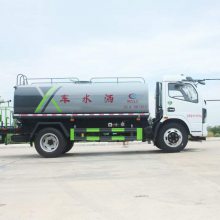 跃进2.5方洒水车山区运水车定制