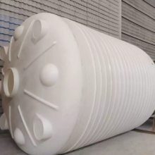 10吨塑料桶昆明市10立方PE水箱多少钱