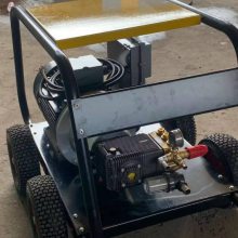 ��ѹ��ˮ��ϴ�� ʯ�ͻ�����ҵ���޵ĳ��������ϴ�豸 ����������ܵ���ͨ��