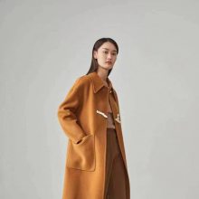 广州品牌服装尾货市场 冬季女装 女式外套 羊绒大衣 时尚女装库存供应