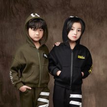 如何找精品品牌时尚韩版潮流秋装童装厂家货源？