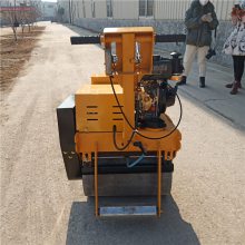 600小型振动压路机图片 手扶式压路机 柴油动力压路机