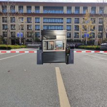 北京天津福建安块海康大华启功九鼎蓝卡财门红门空降广告道闸智能停车场车牌识别一体机收费系统电动栏小区