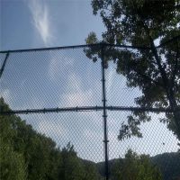 篮球场围栏价格 球场围栏 勾花护栏网