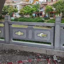 江苏省池塘边浮雕石栏杆 定制拱桥边麻石栏杆护栏