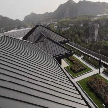 铝镁锰板厂家郑州屋顶屋面棕色老房子改造金属瓦