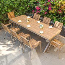 ���ɺ�01A��ľ���η�����ɹ������ʵ���û�������