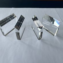 ʯ鱦ʯ飬ʯӢ׶׶