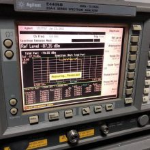 Agilent E4405BƵ׷9KHZ- 13.2GHZ 10 MHz 